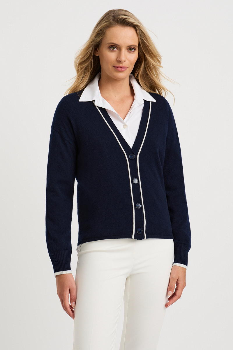 V NECK CARDIGAN - Cashmere Essentials